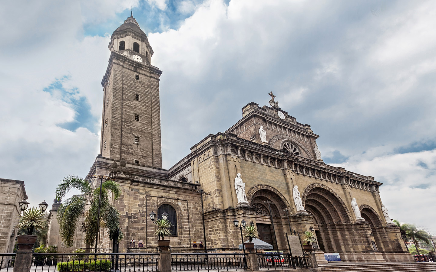 마닐라, 롤롬보이